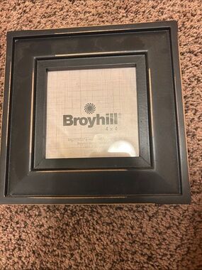 Broyhill Black Distressed Square Picture Frame - 4x4